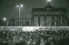 Brandenburger Tor mit Grepos 10-11-1989