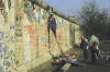 Mauerspecht in der Niederkirchnerstraße 1990